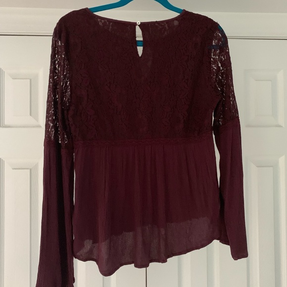 Maroon top - Picture 3 of 5